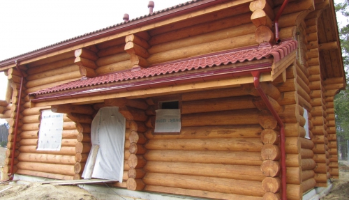 Покраска сруба