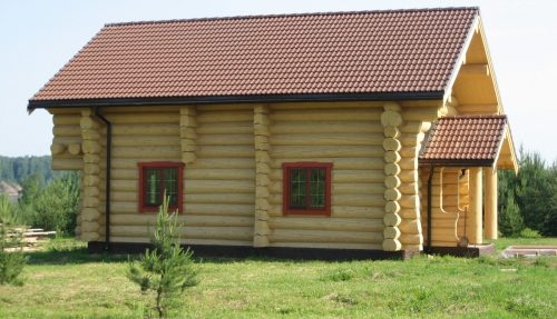 покраска деревянного дома